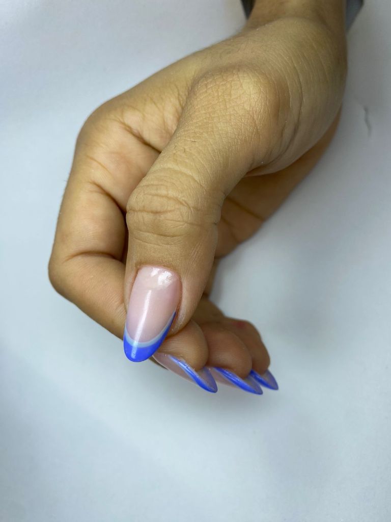 Formatos Exclusivos - Nail Design by Nicole Araújo